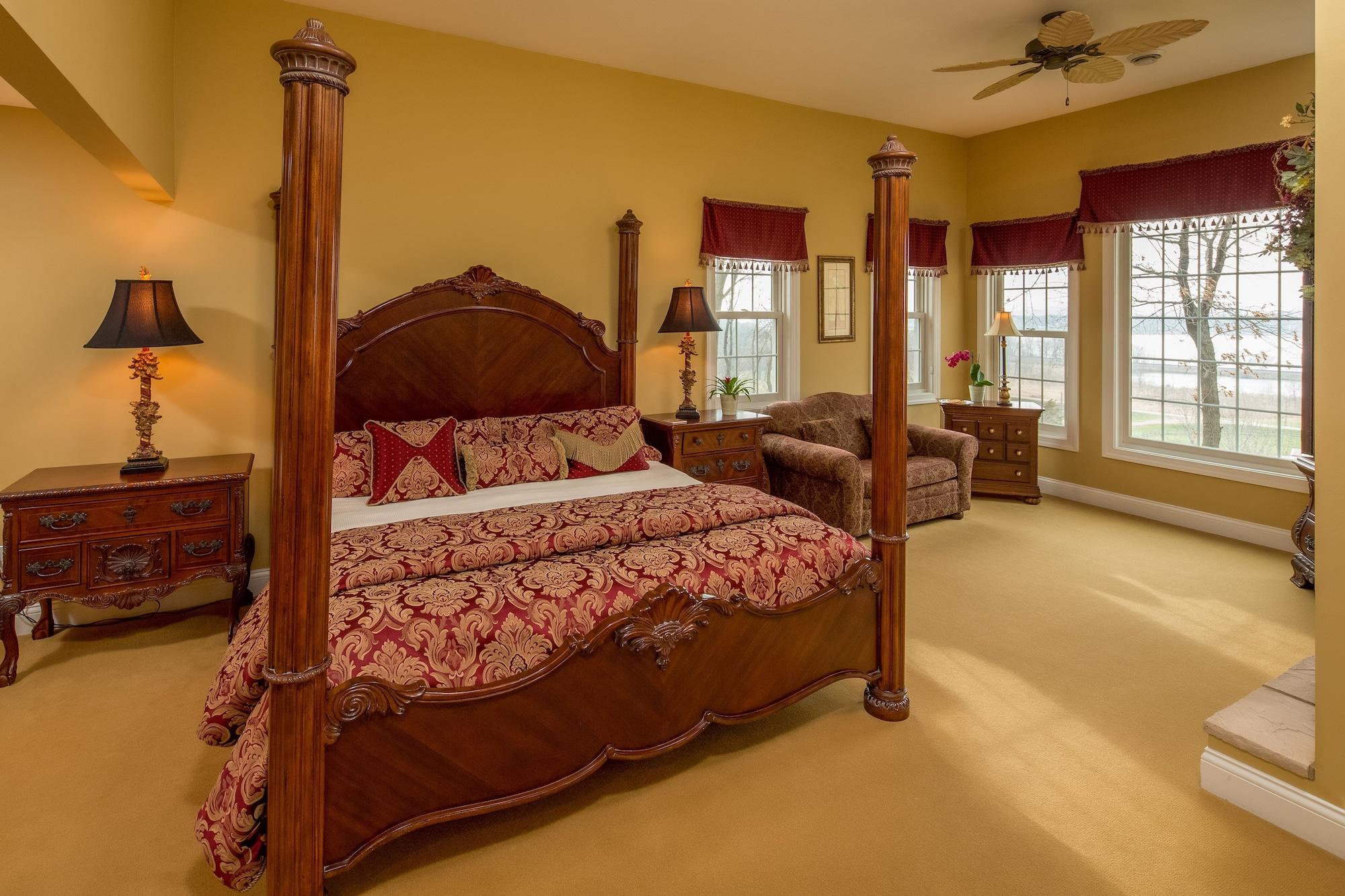 Goldmoor & 4* Galena